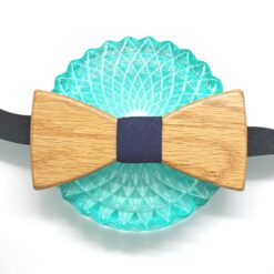 pajarita-de-madera